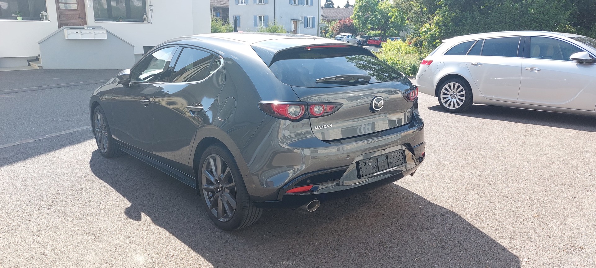 MAZDA 3 Hatchback 2.0 186 Revolution-showroom-element-2