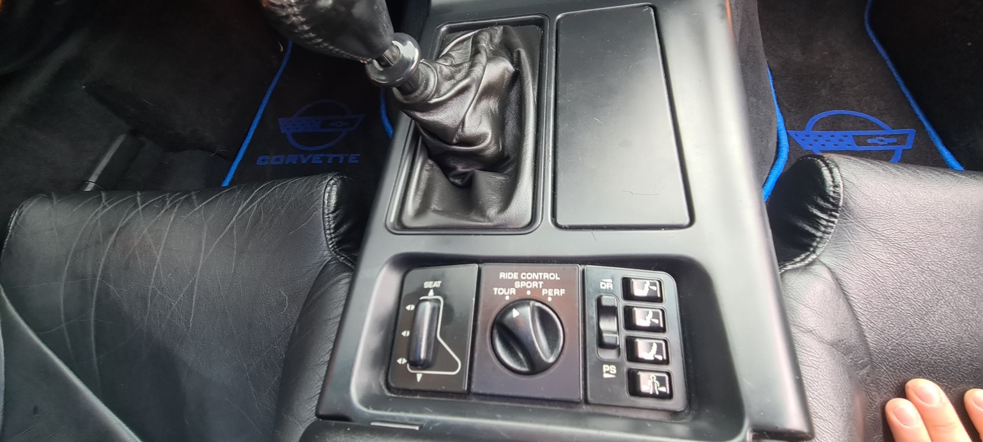 CHEVROLET Corvette 5.7 LT1-image-17
