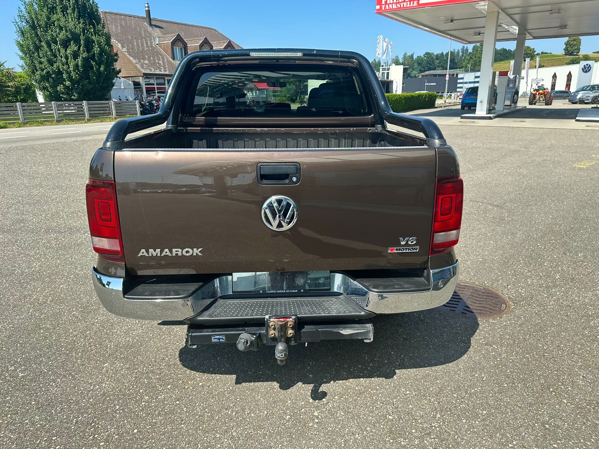 VW Amarok 3.0TDI Crossline 4Motion Automatic-showroom-element-3