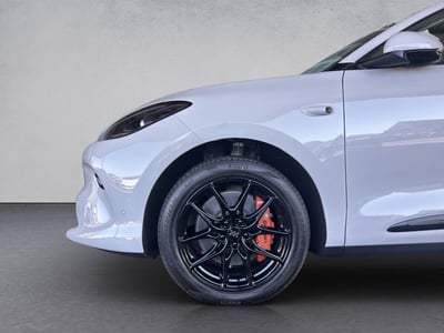 MG IM6 100 kWh Performance 20 4WD - Bild 3