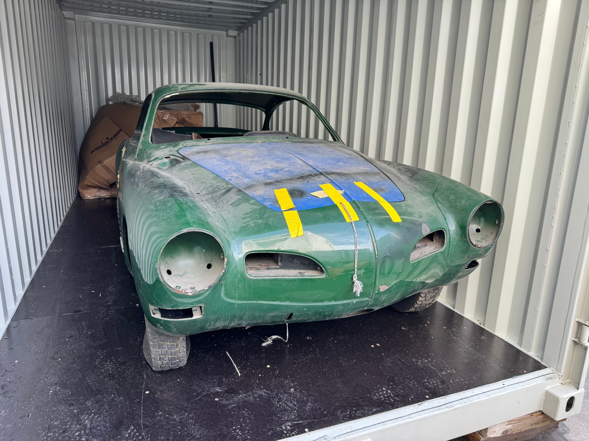 VW KARMANN-GHIA