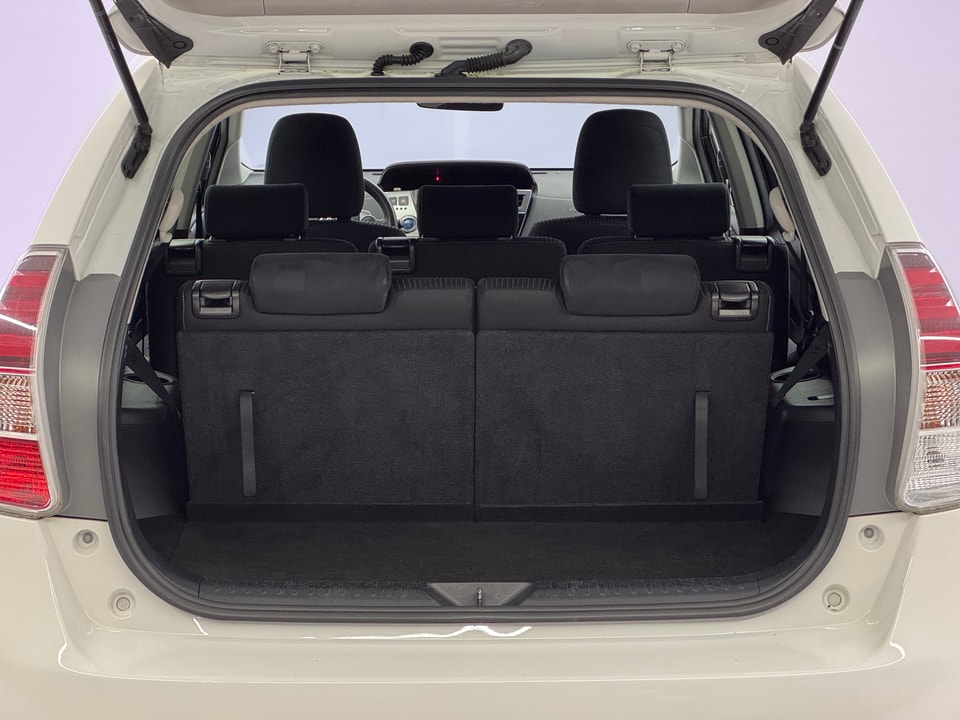 Prius+ Wagon Hybrid 1.8 Comfort