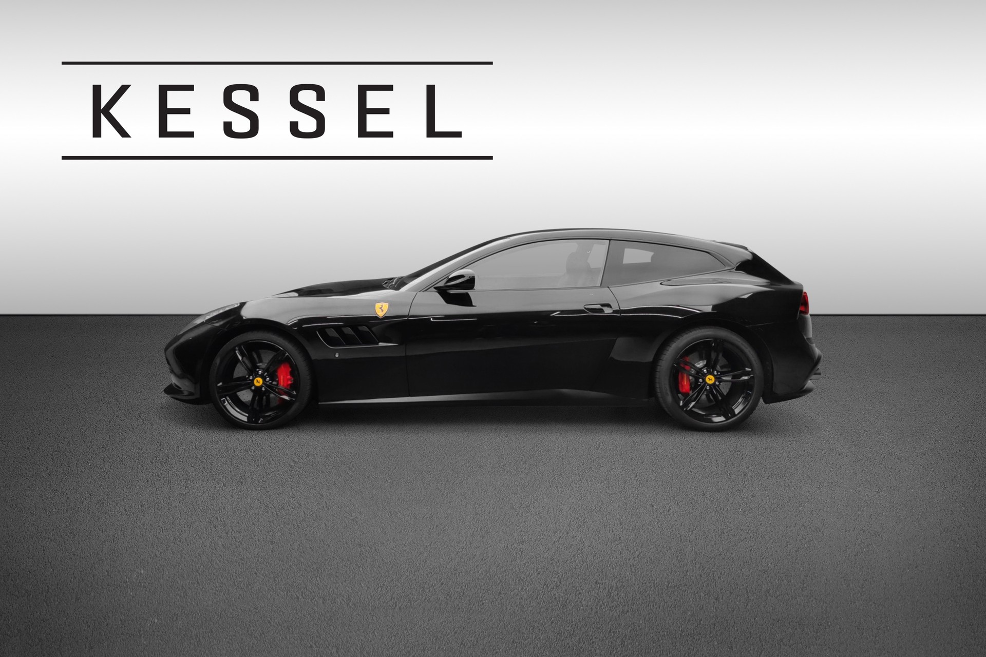 FERRARI GTC 4 Lusso-showroom-element-3