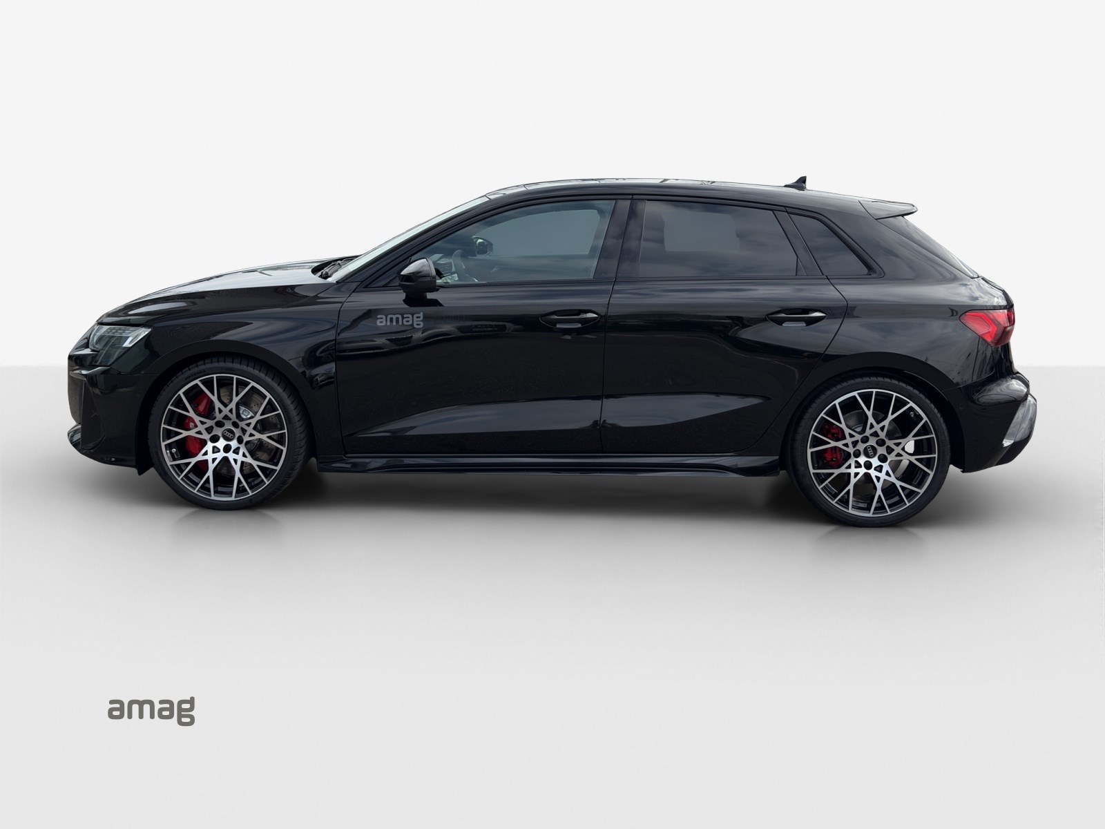 AUDI RS3 Sportback 2.5 TSI quattro-showroom-element-1