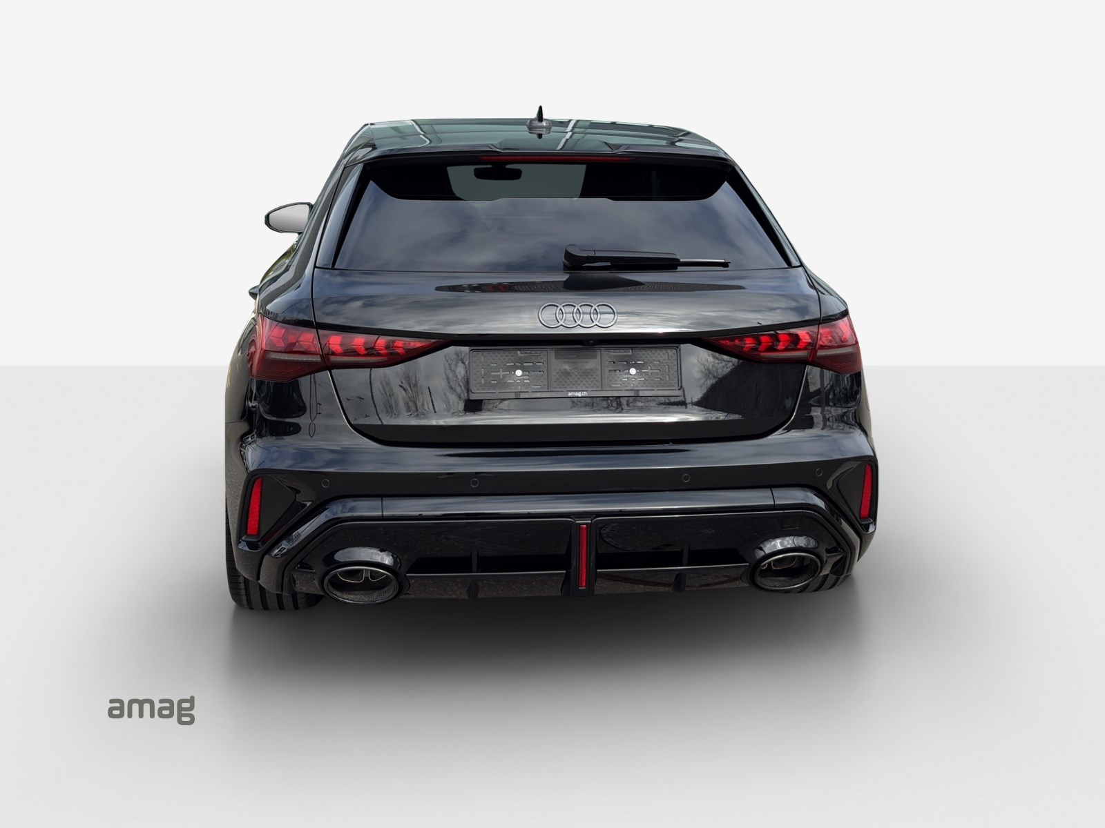 AUDI RS3 Sportback 2.5 TSI quattro-showroom-element-3