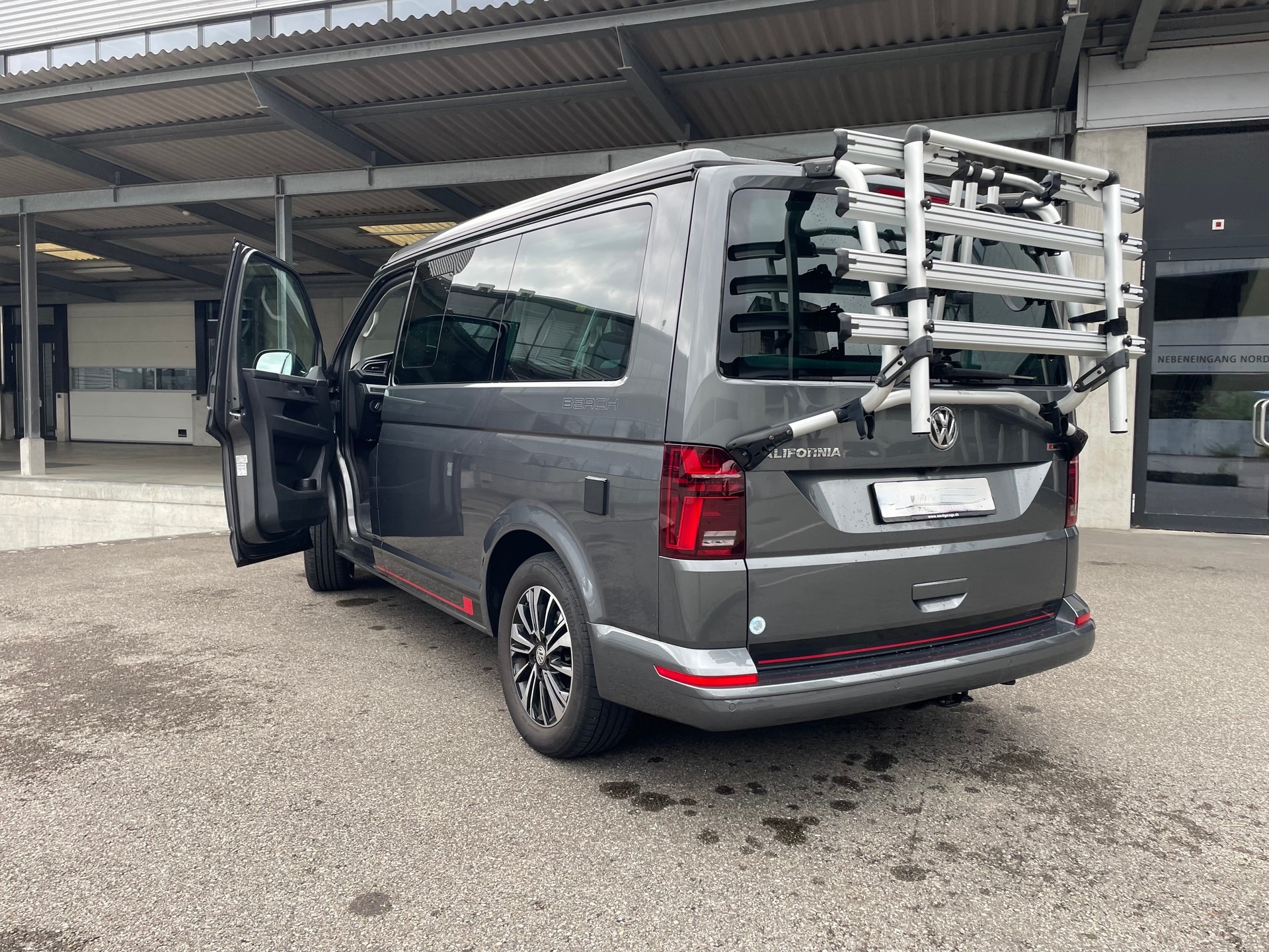 VW T6.1 California Beach 4MOTION-image-1
