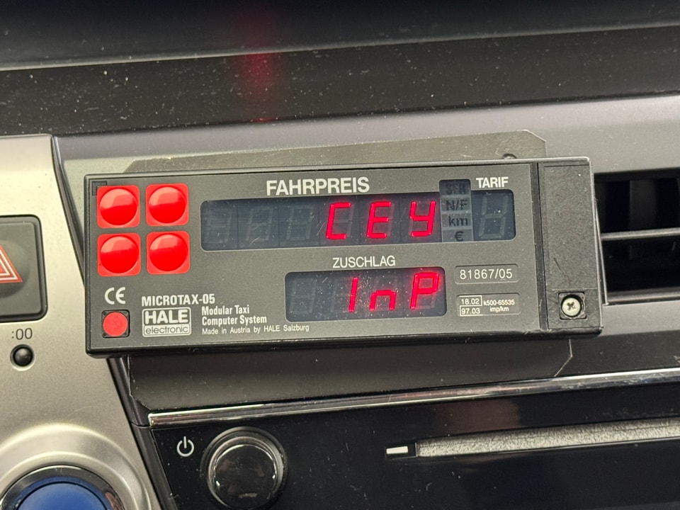 Prius+ Wagon Hybrid 1.8 Comfort