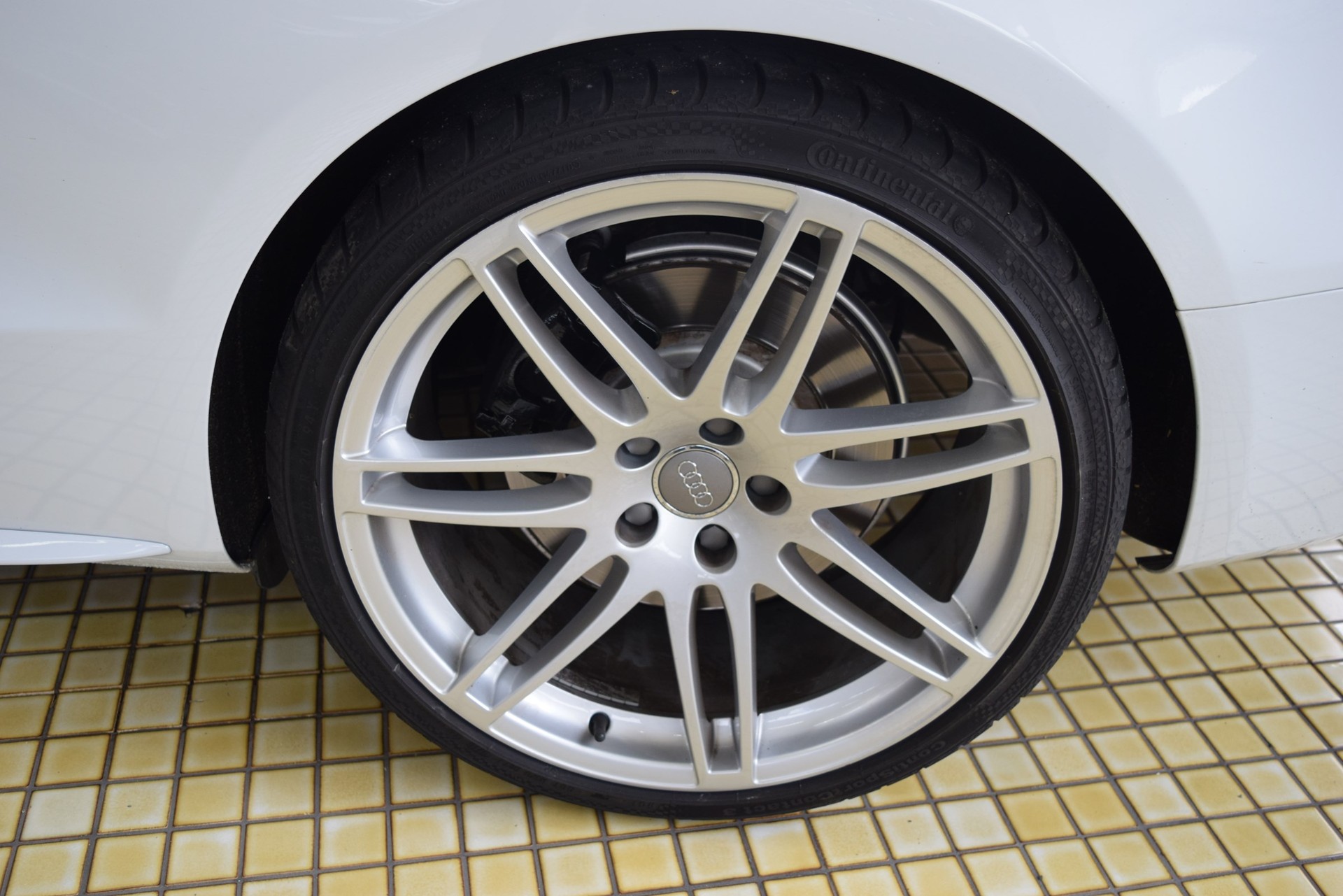AUDI S5 Cabrio 3.0 TFSI quattro S-tronic-image-3