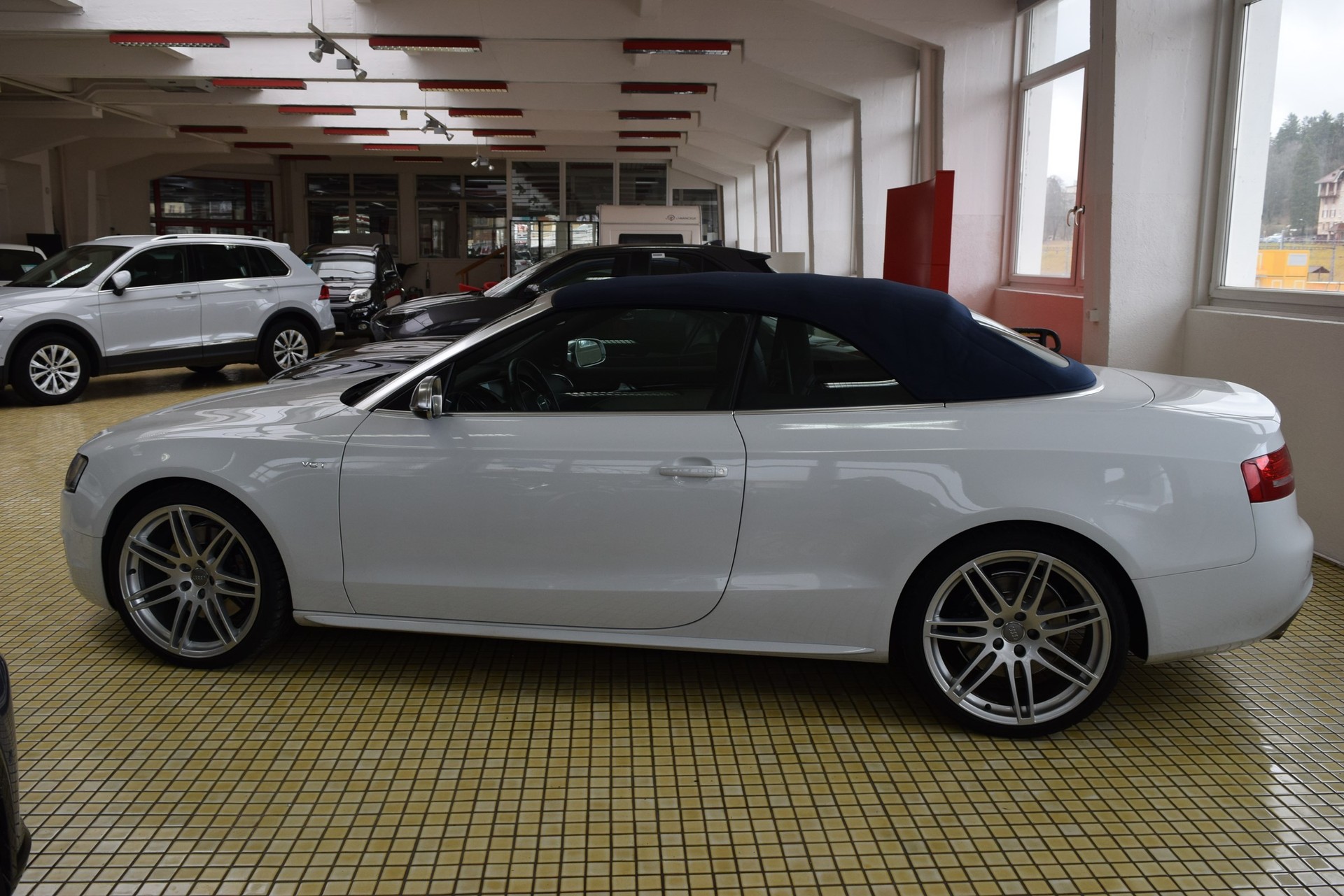 AUDI S5 Cabrio 3.0 TFSI quattro S-tronic-image-1