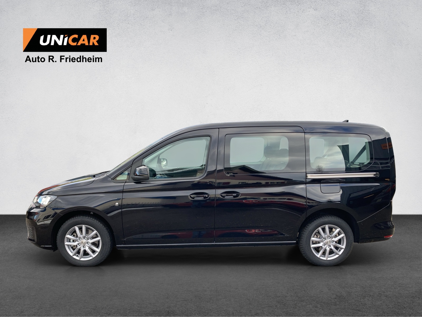 VW Caddy Maxi 1.5 TSI DSG-image-13