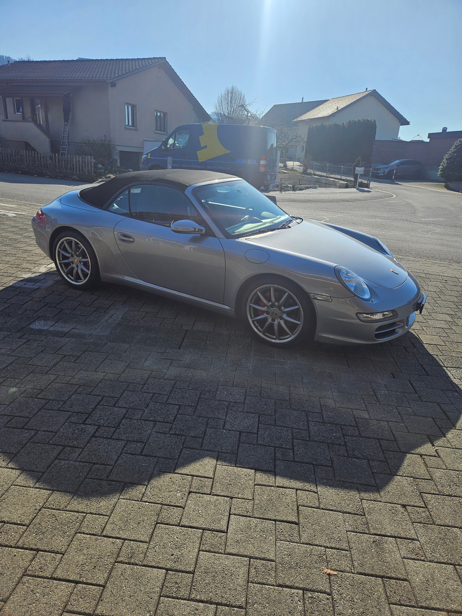 PORSCHE Carrera S Cabrio-showroom-element-1