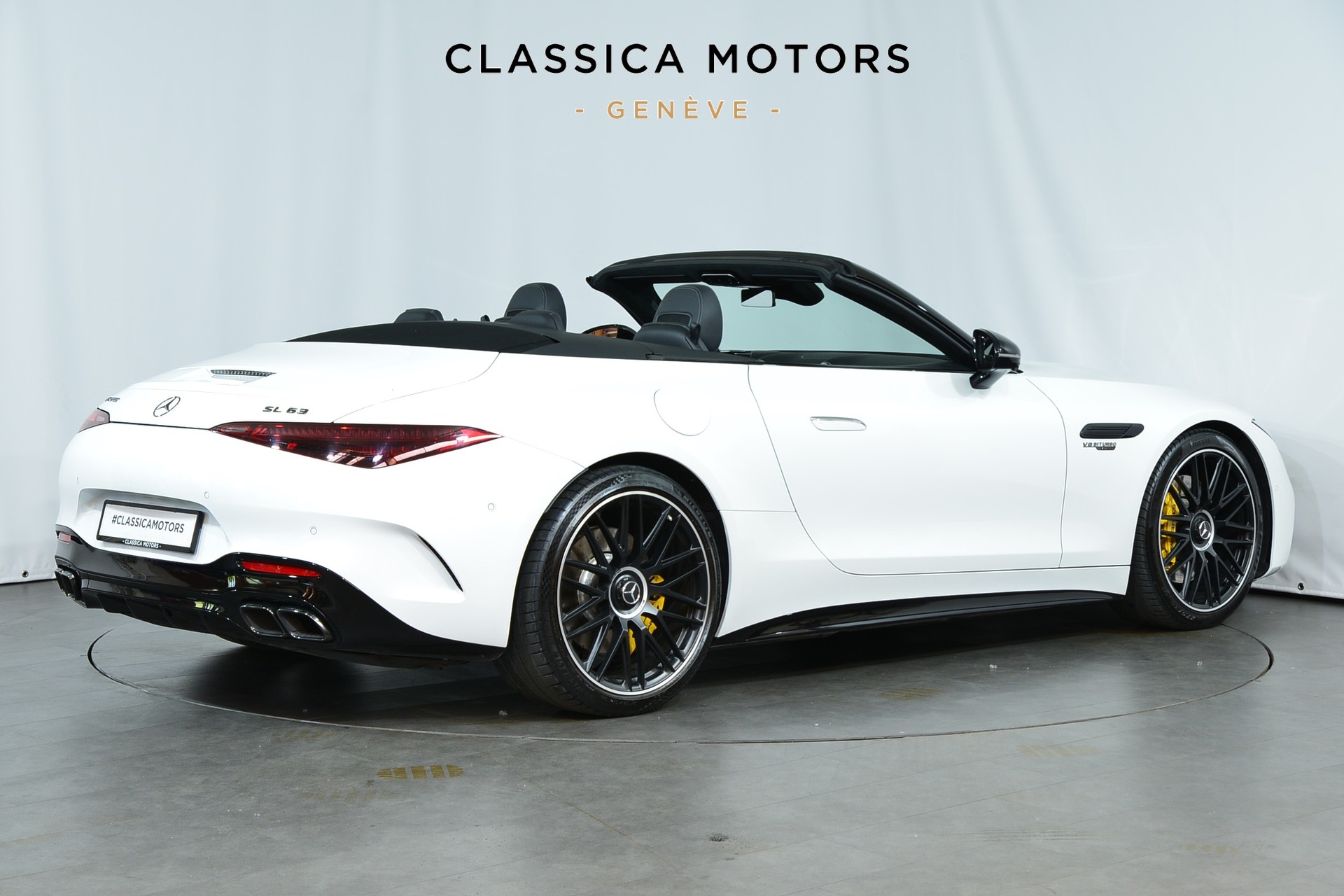 MERCEDES-BENZ AMG SL 63 4M Speedshift MCT-showroom-element-3