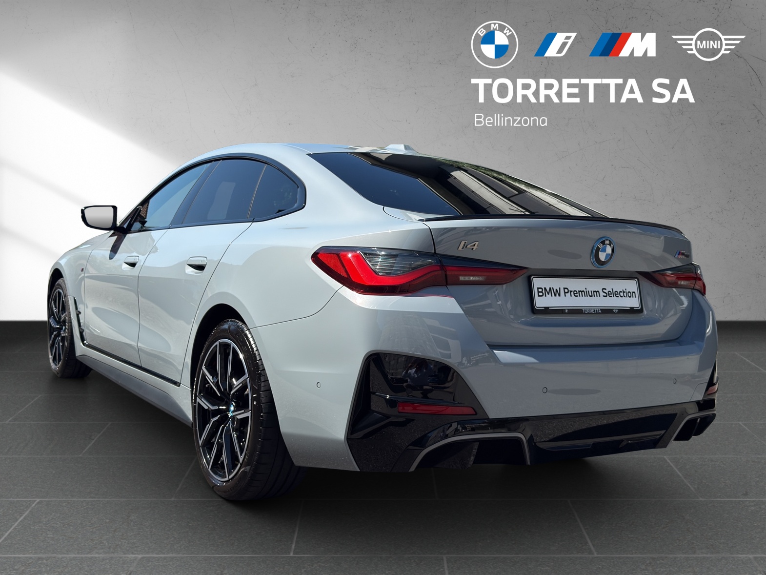 BMW i4 M50 M Sport Pro-showroom-element-3
