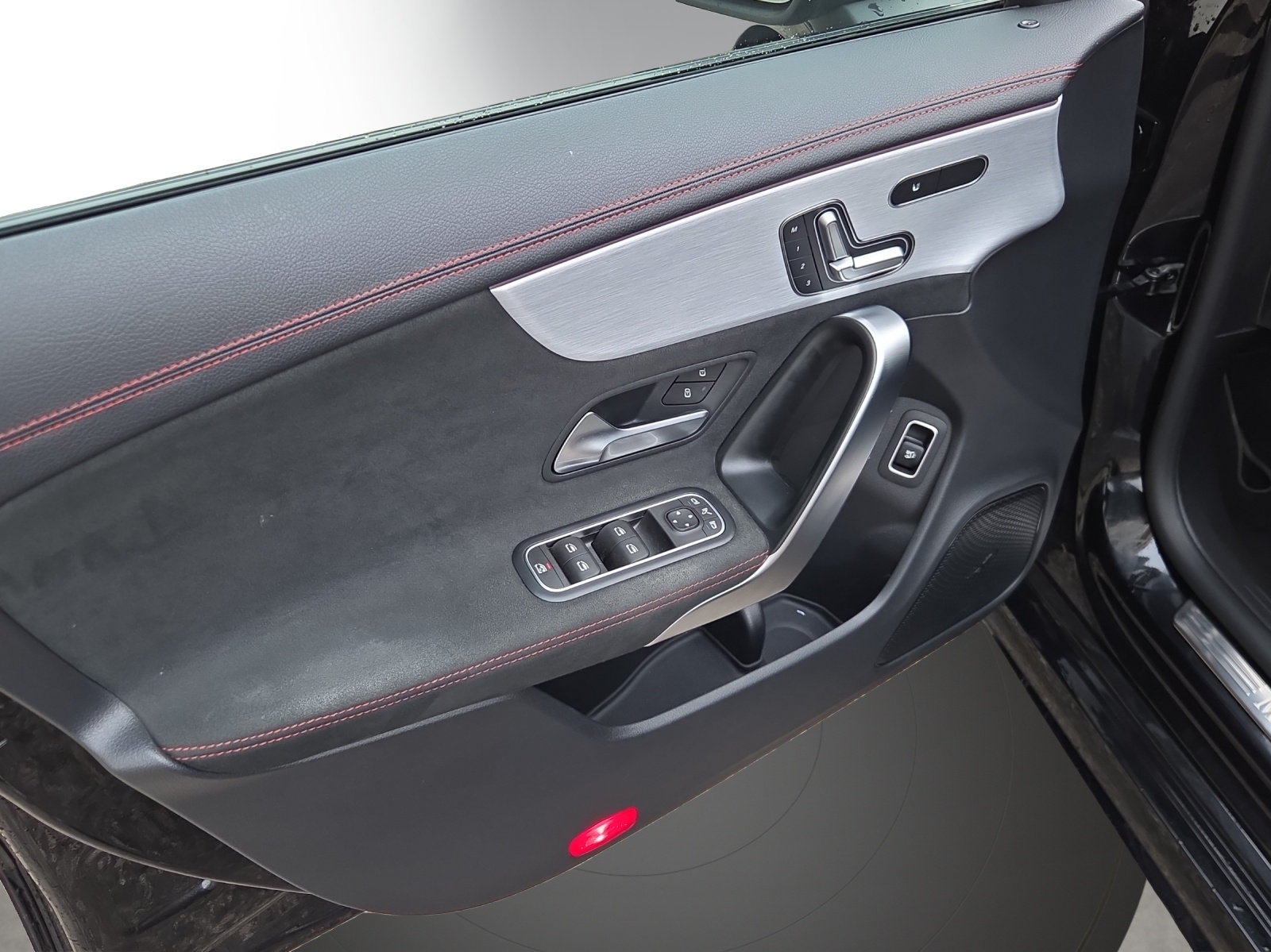 Image MERCEDES-BENZ CLA-200 CLA Shooting Brake 200 AMG Line 7G-DCT