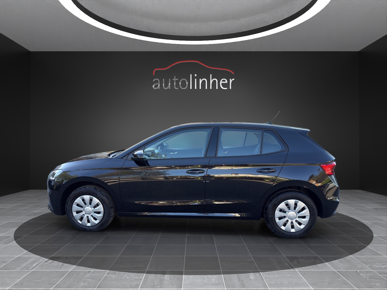 SKODA Fabia 1.0 MPI Essence-showroom-element-1