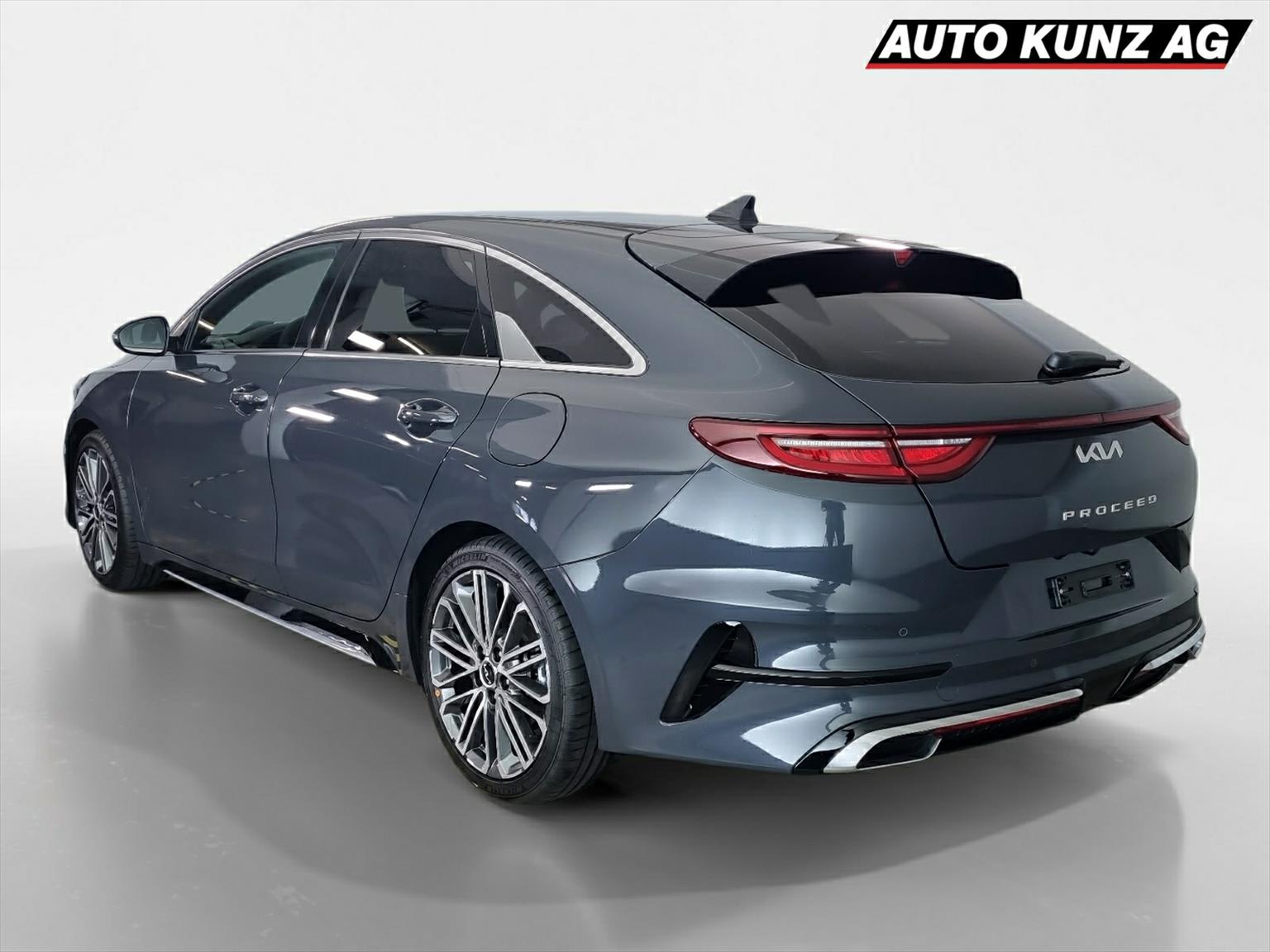 KIA PROCEED 1.5 T-GDi GT DCT-showroom-element-1