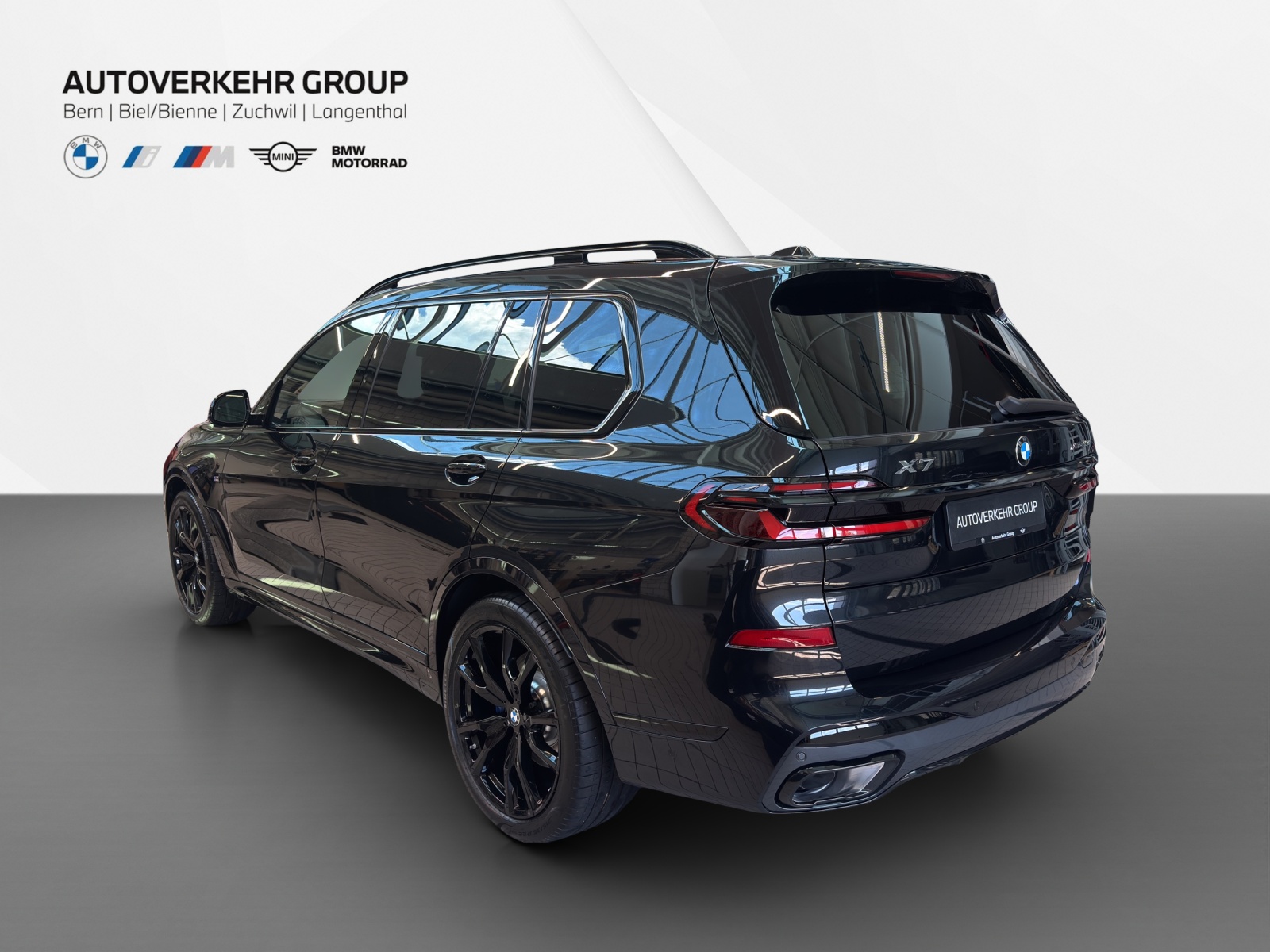 BMW X7 xDrive 40d M Sport Pro 48V-showroom-element-3