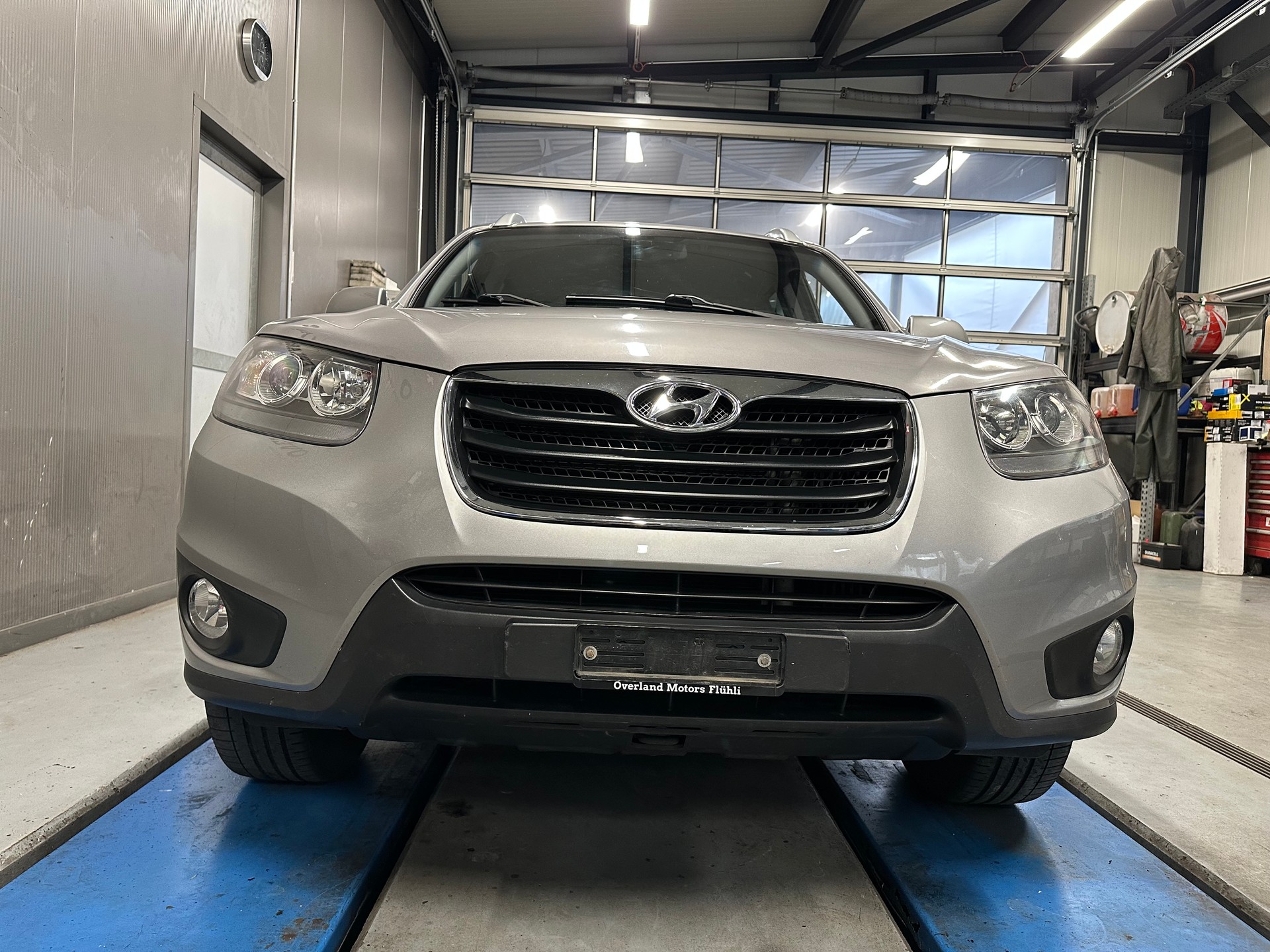 HYUNDAI Santa Fe 2.2 CRDI Swiss Plus Edition 4WD Automatic-image-7