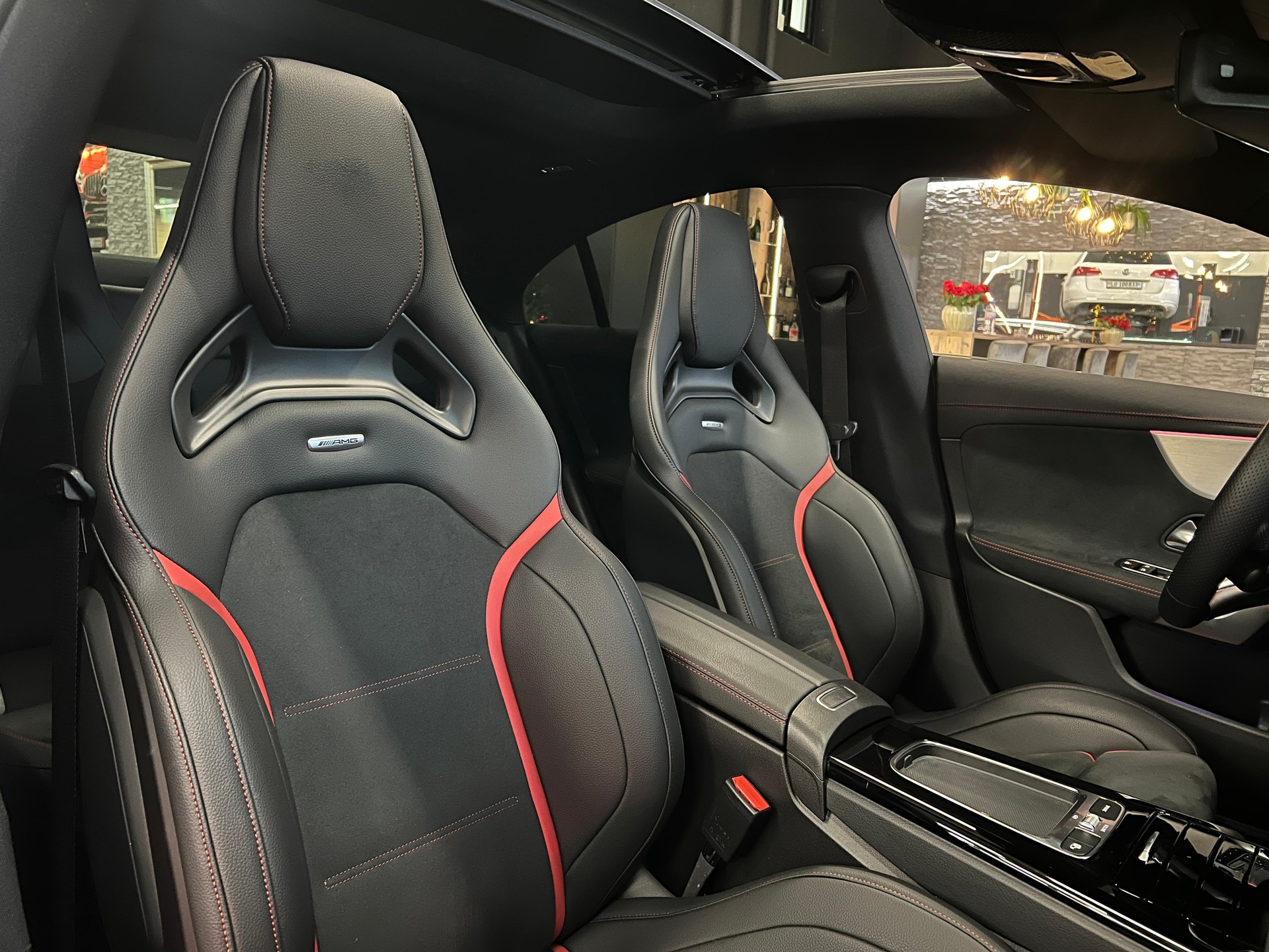 MERCEDES-BENZ CLA 35 AMG 4Matic 8G-DCT Facelift Aerodynamik Paket 4061-image-13