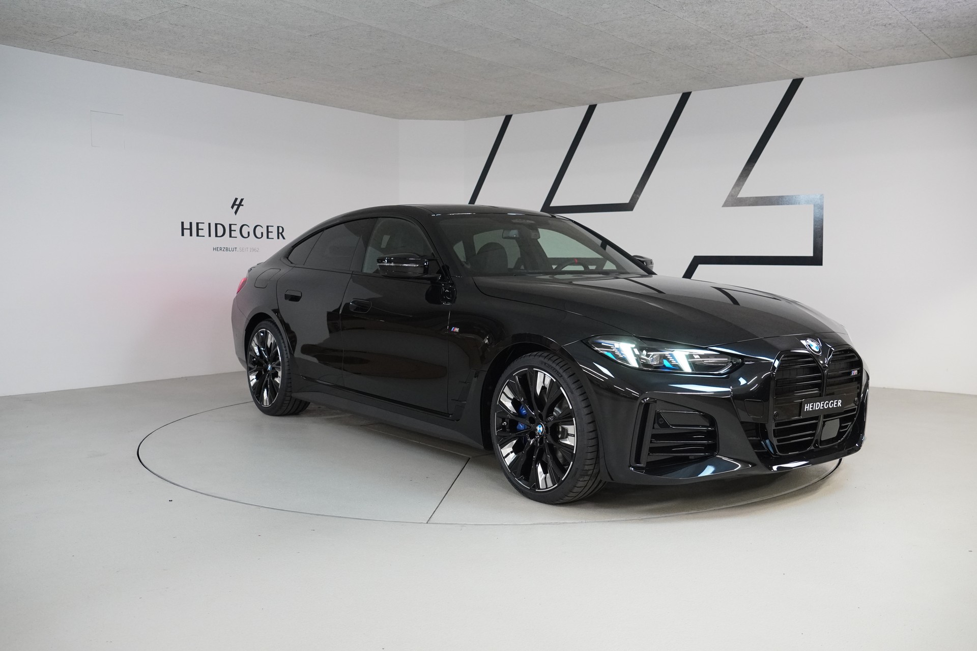BMW M440i xDrive 48V Gran Coupé Steptronic-showroom-element-2