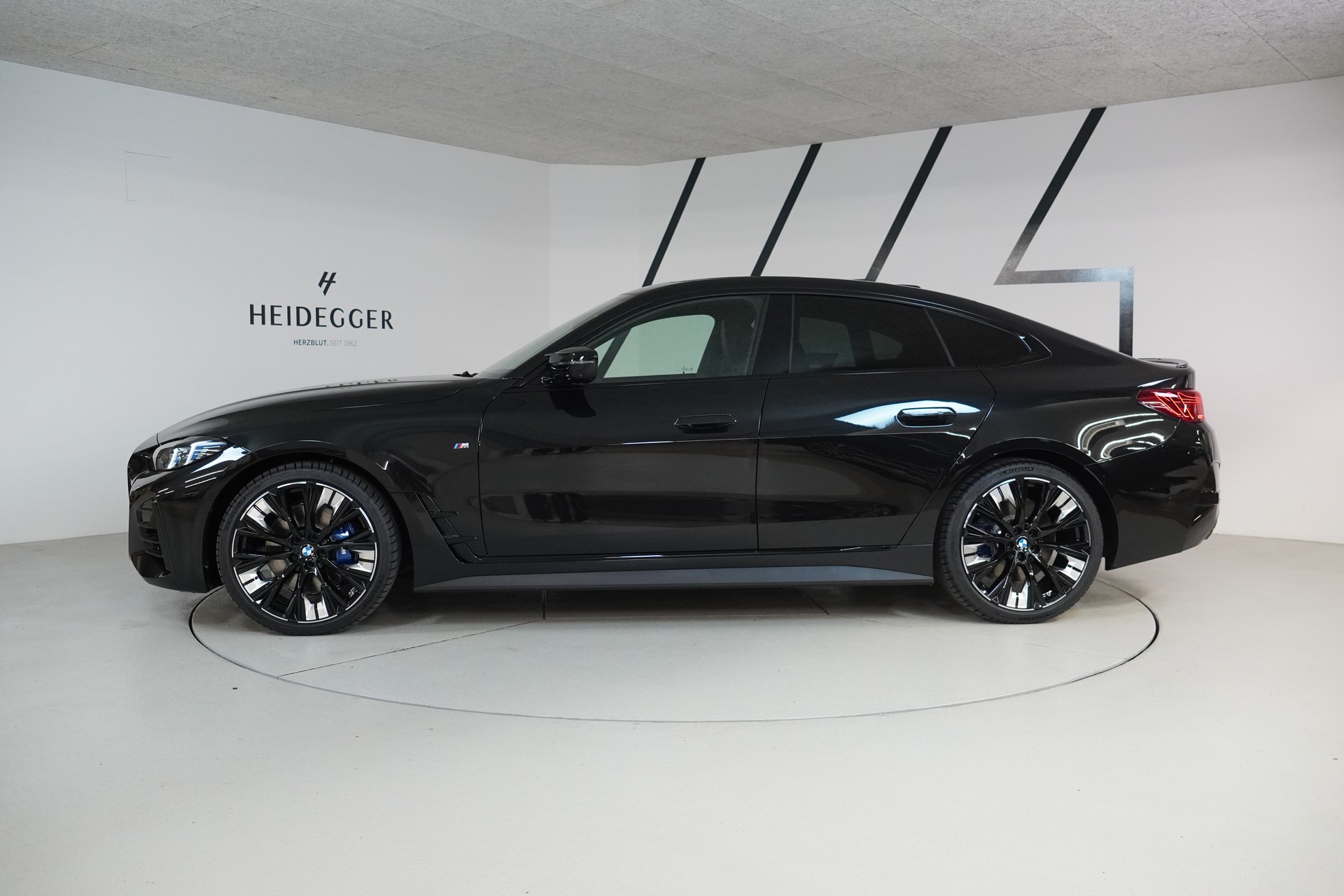 BMW M440i xDrive 48V Gran Coupé Steptronic-showroom-element-3