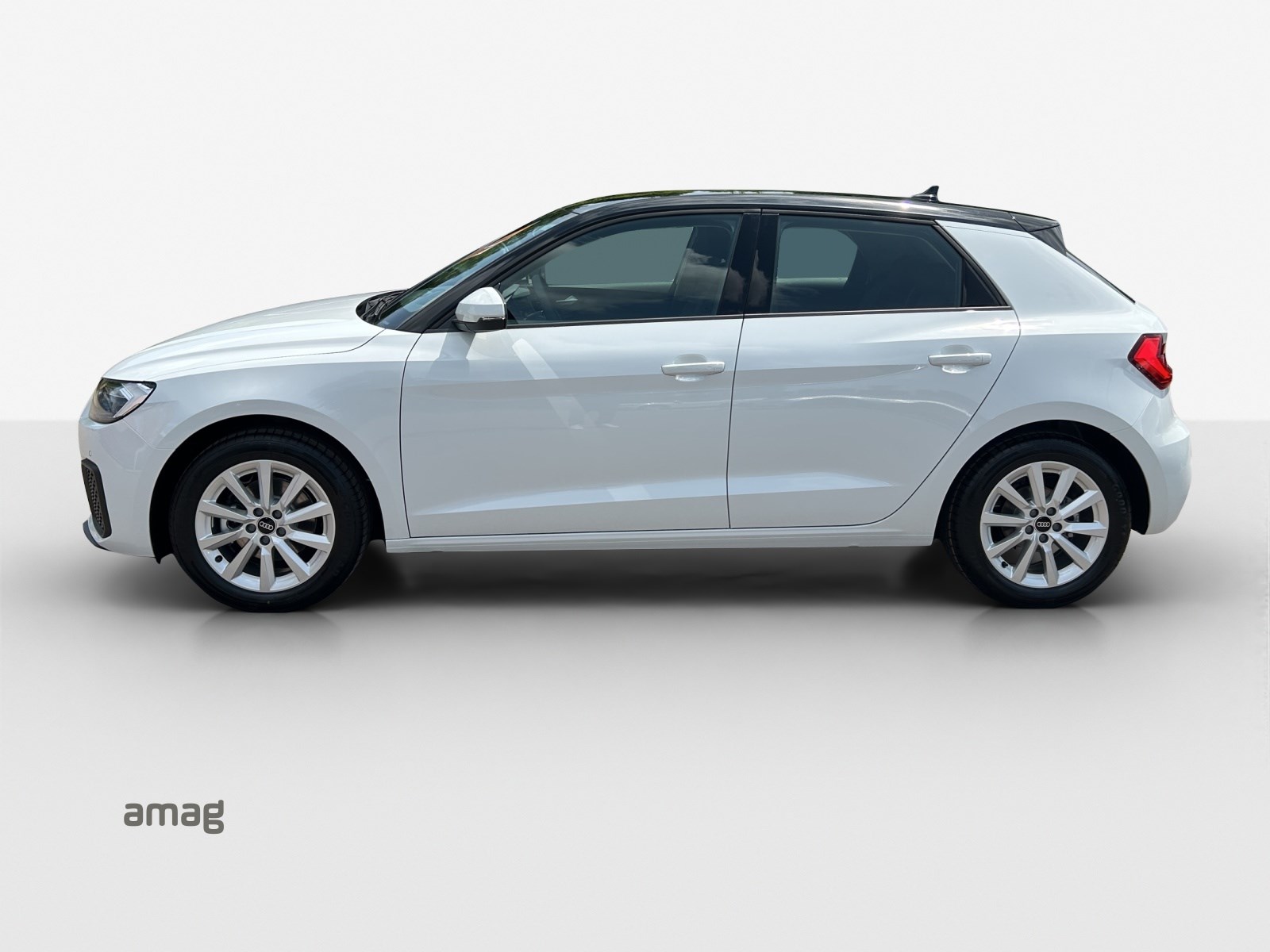 AUDI A1 Sportback 30 TFSI Attraction-showroom-element-1