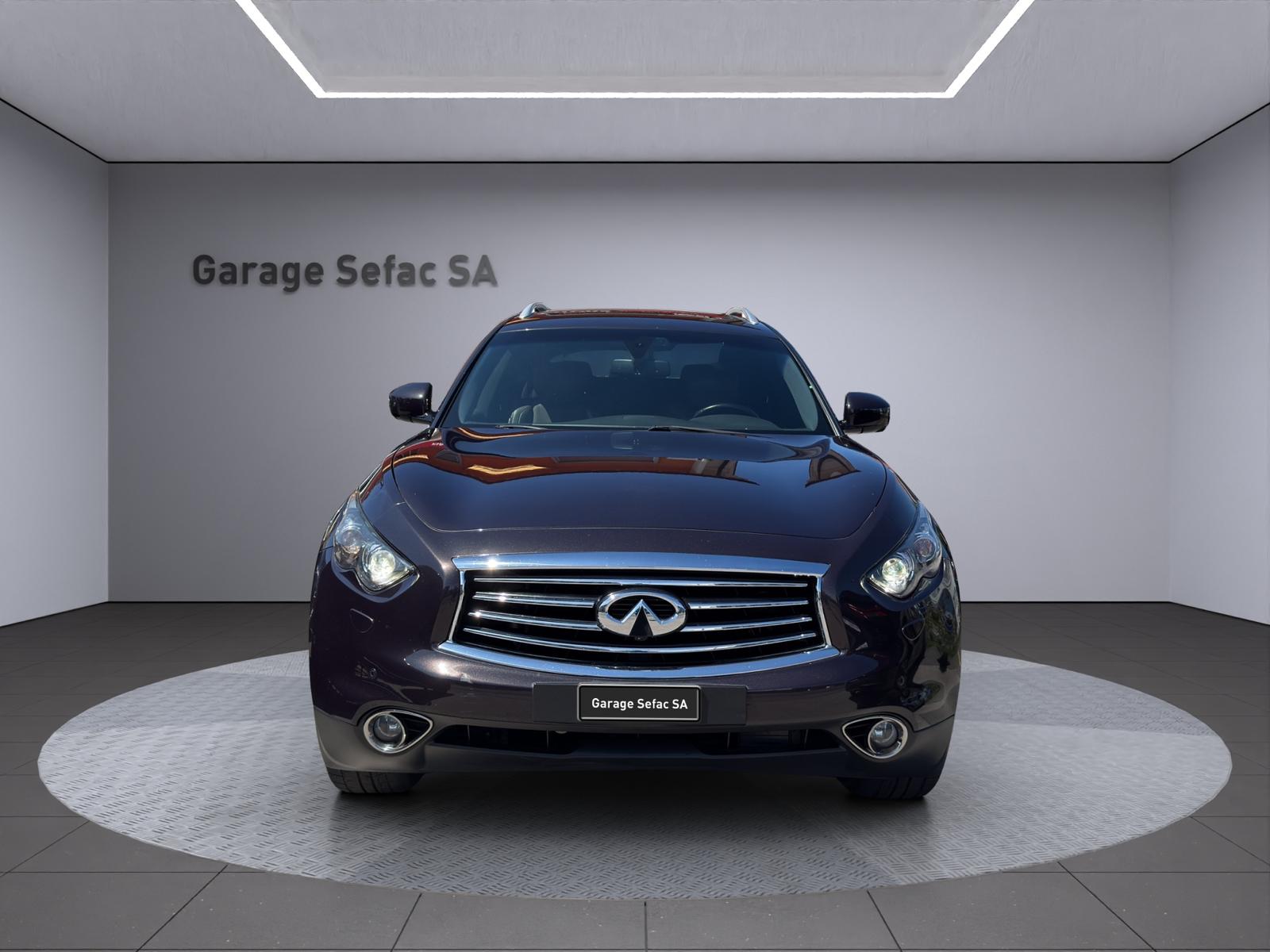 INFINITI QX70 5.0 S Premium AWD Automatic-showroom-element-2