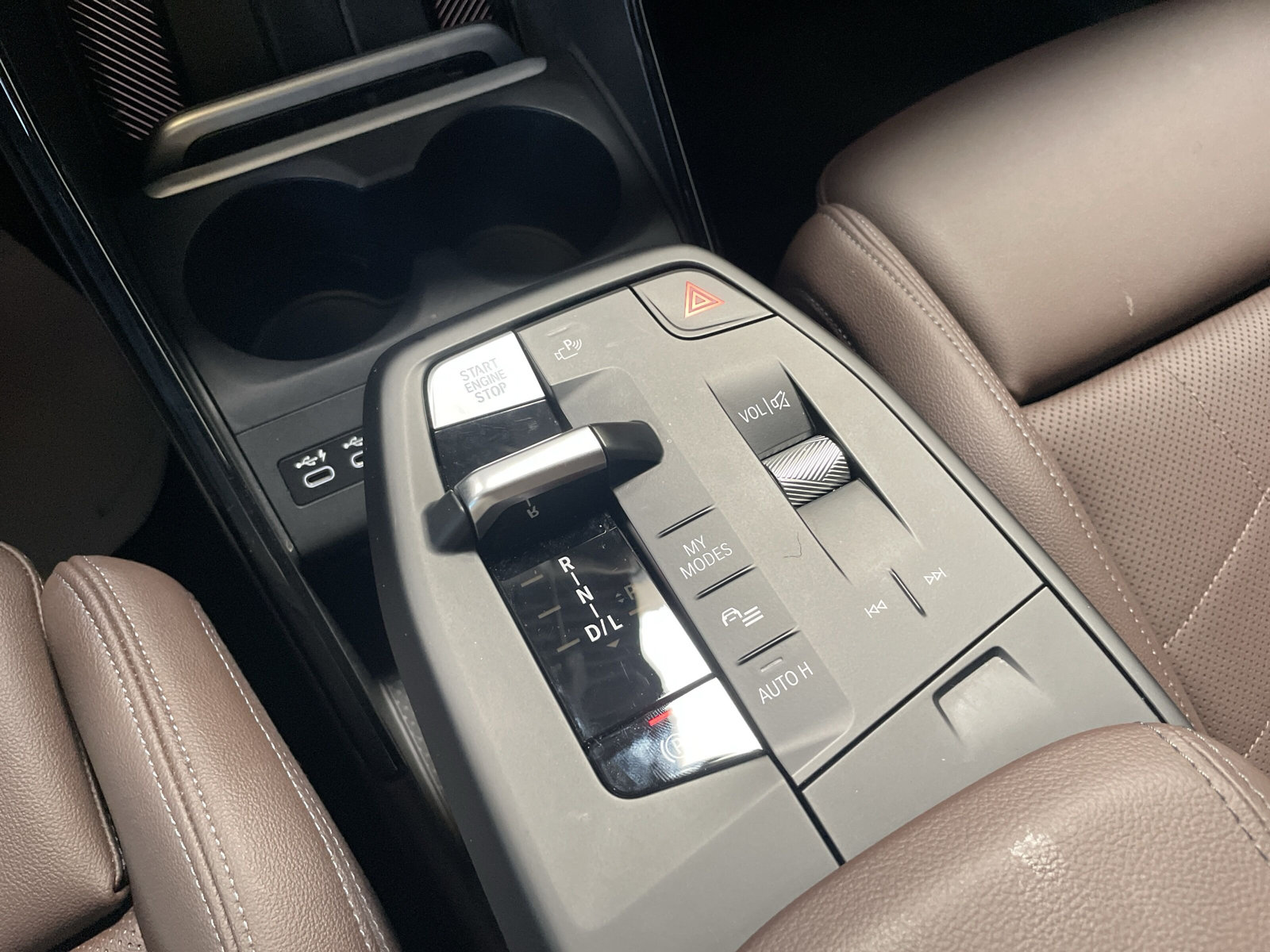 BMW X1 xDrive 30e-image-13