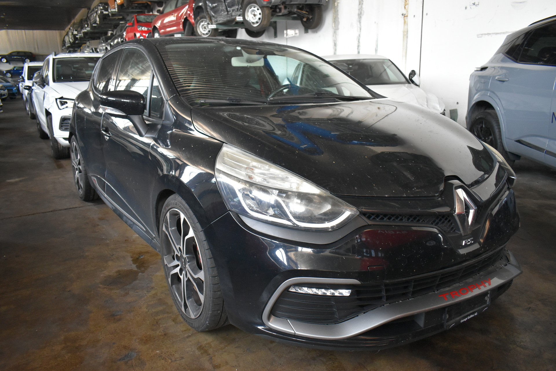 RENAULT Clio 1.6 T RS 220 Trophy EDC