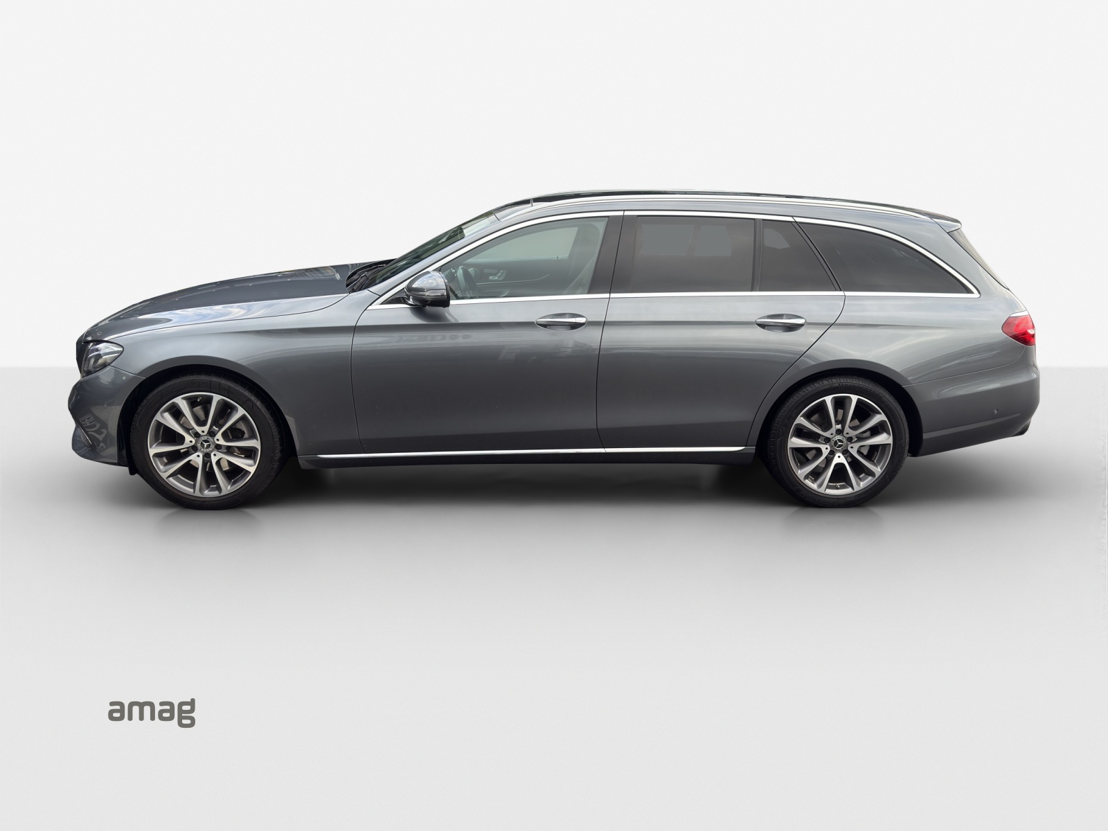 MERCEDES-BENZ E 220 d Avantgarde 4Matic 9G-Tronic-showroom-element-1