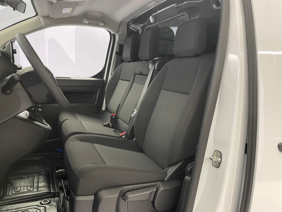 Proace Van L1 2.0 D 145 Advanced