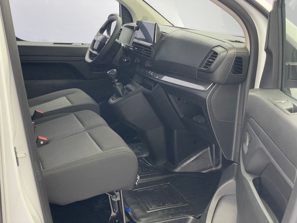 Proace Van L1 2.0 D 145 Advanced