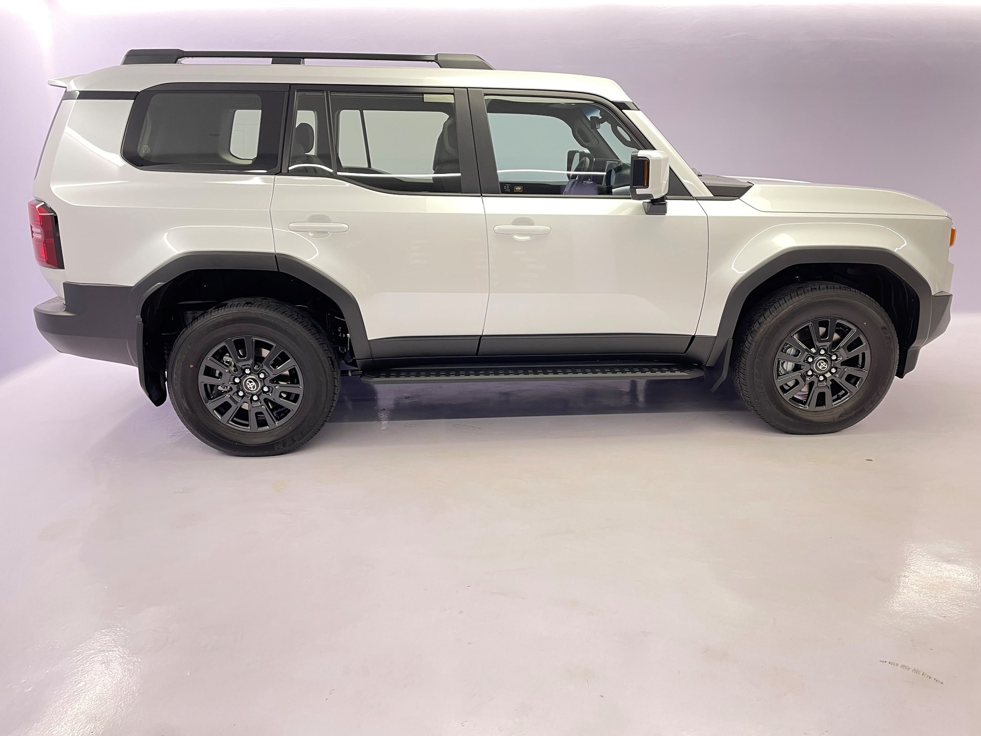 TOYOTA Land Cruiser 2.8 D 230 Comfort AWD-showroom-element-2