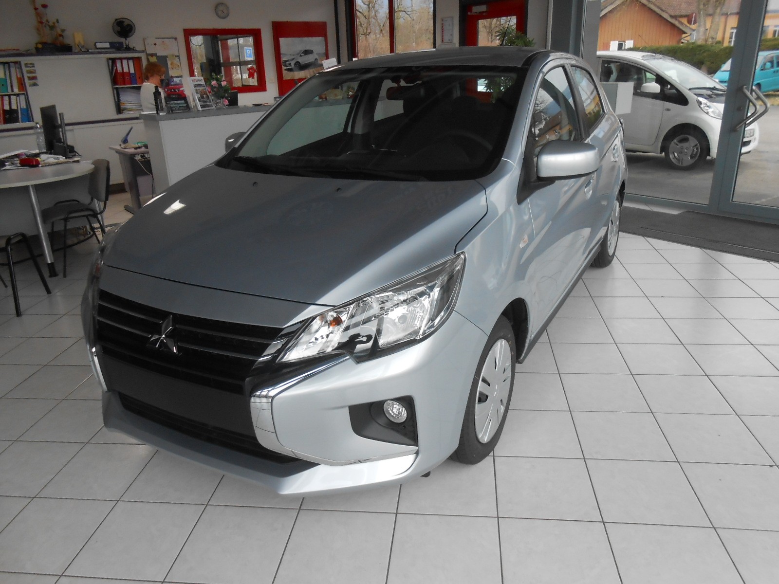 MITSUBISHI Space Star 1.2 CVT Inform