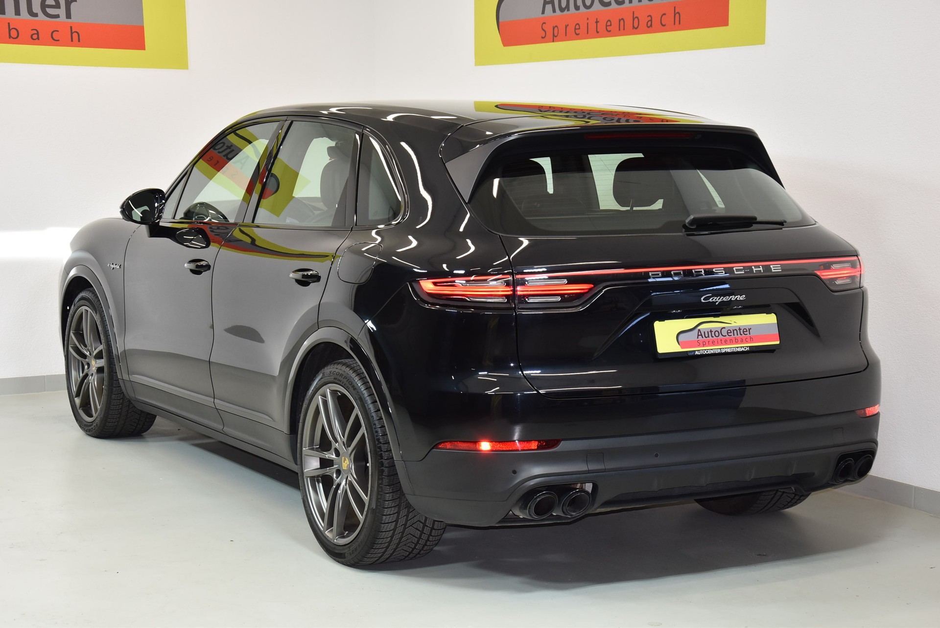 PORSCHE Cayenne E-Hybrid-image-13