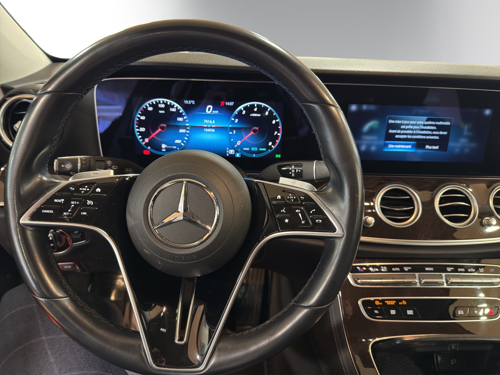 Image MERCEDES-BENZ E-200 E 200 T 4Matic Avantgarde 9G-Tronic