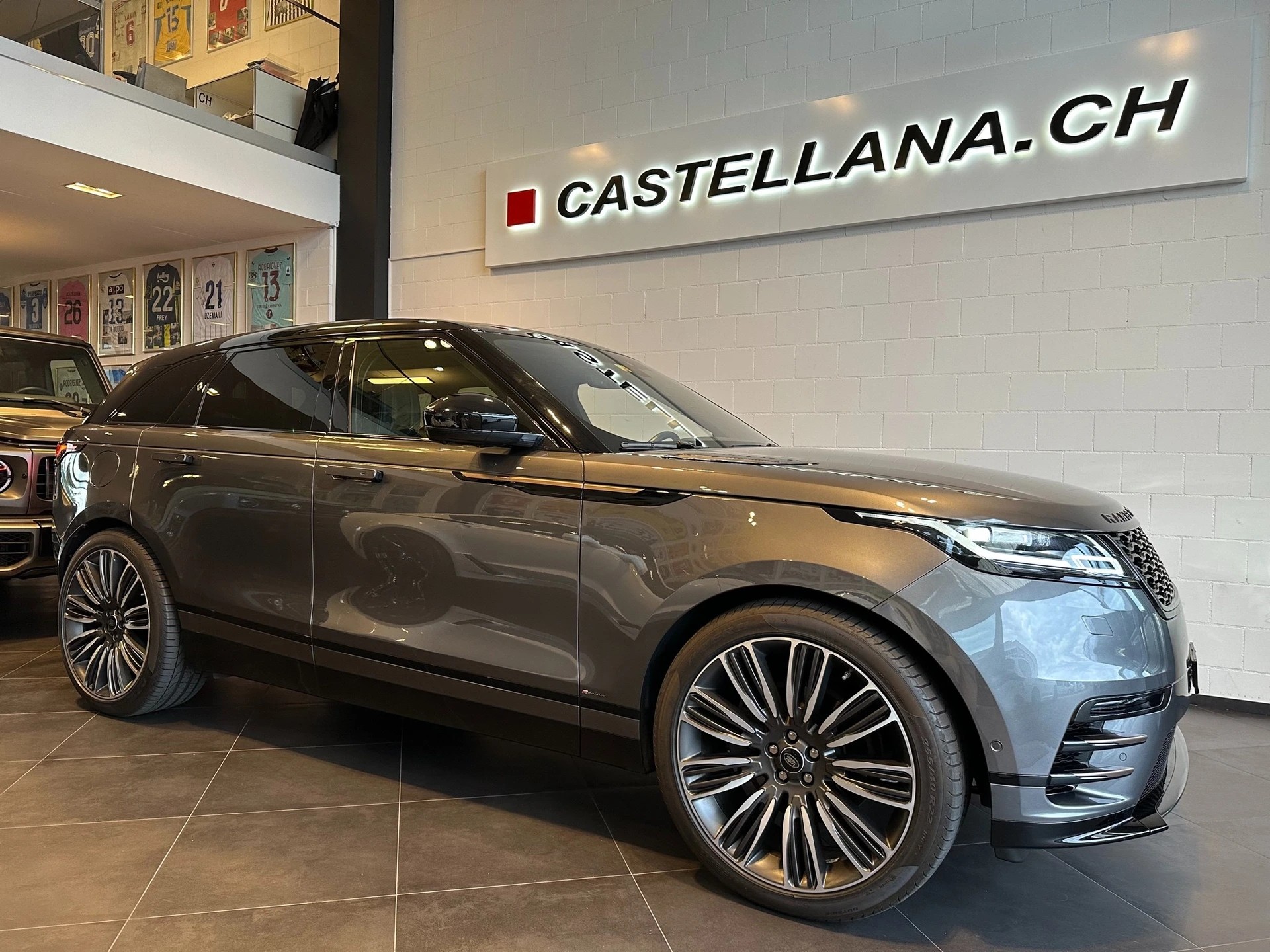 LAND ROVER Range Rover Velar R-Dynamic D 300 HSE Automatic