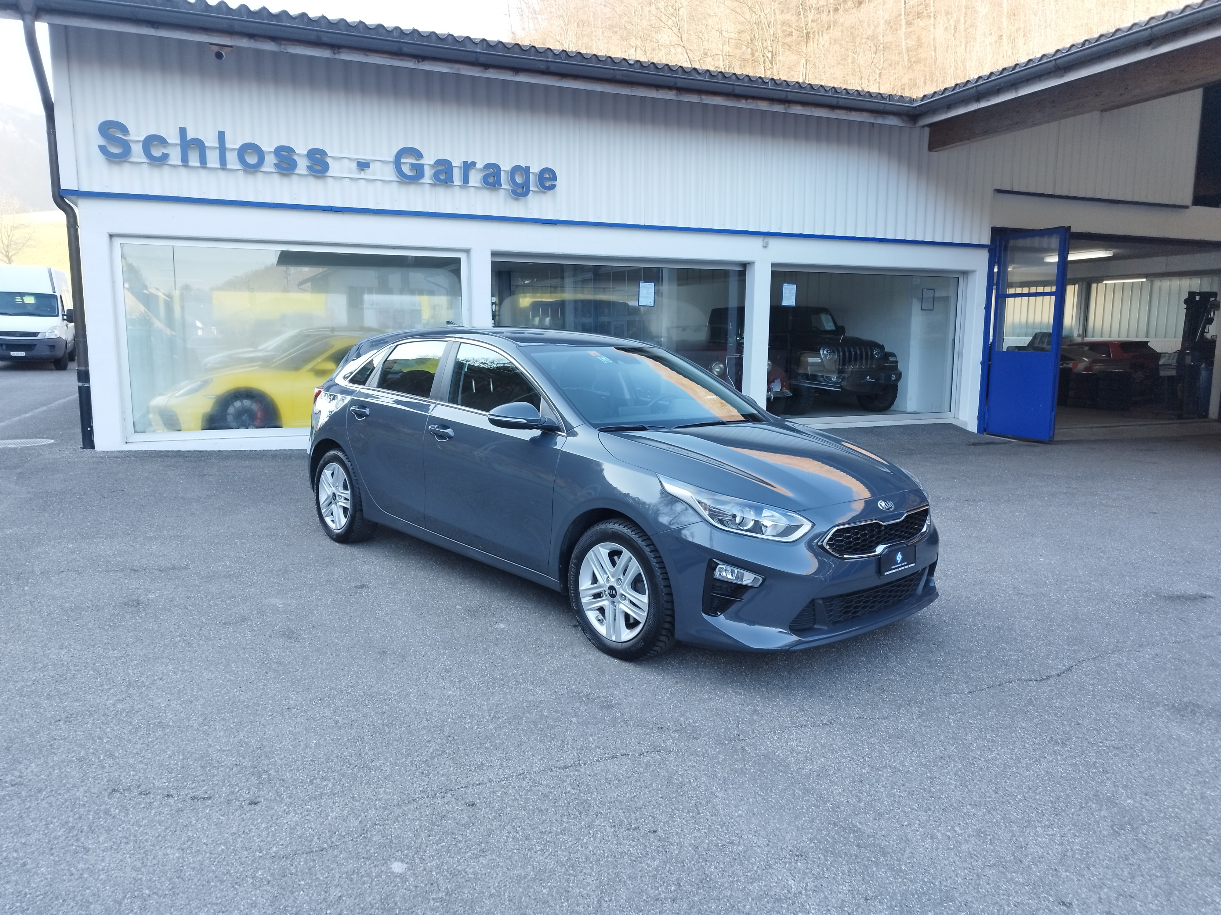 KIA Ceed 1.4 T-GDi Trend (Limousine) KIA KIA Ceed 1.4 T-GDi Trend (Limousine)