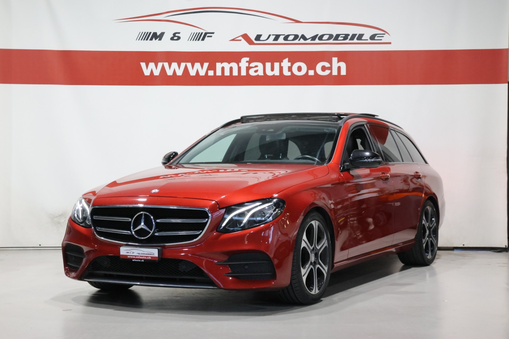 MERCEDES-BENZ E 250 AMG LINE Kombi