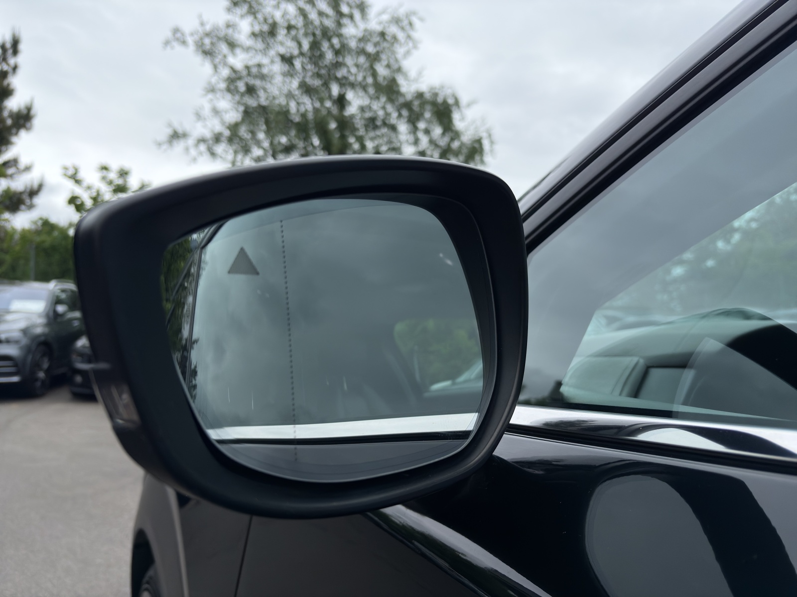 MAZDA CX-30 G 122 RevolutionAWD-showroom-element-3