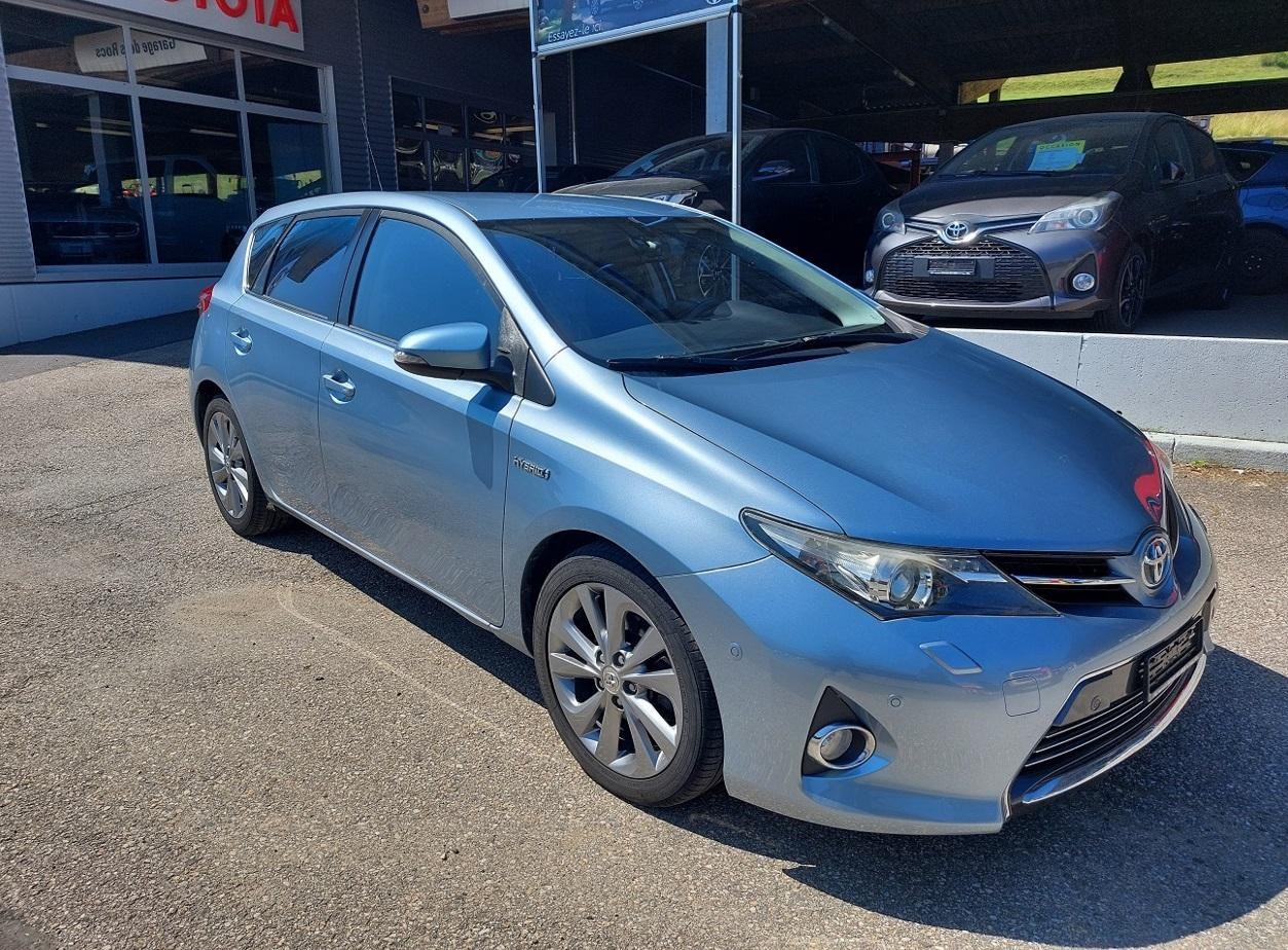 TOYOTA Auris 1.8 HSD Linea Sol (Limousine)