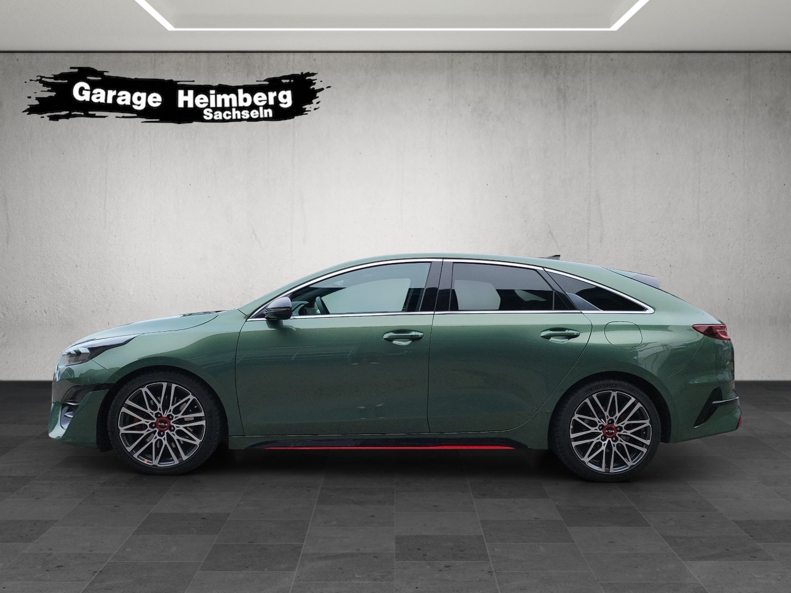 KIA ProCeed 1.6 T-GDi GT // Schweizerfahrzeug-showroom-element-1