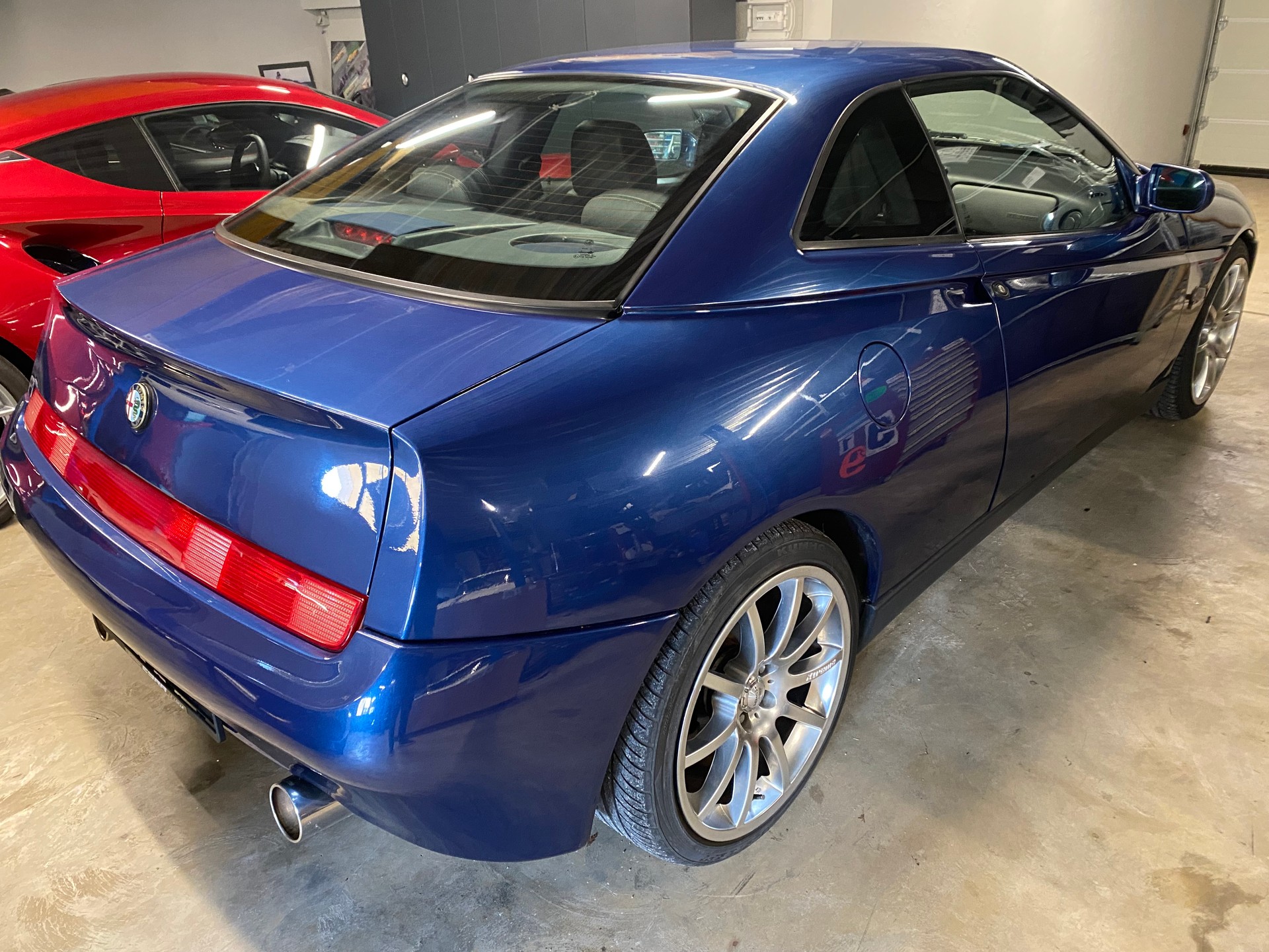 ALFA ROMEO GTV 2.0 V6 TB-showroom-element-2