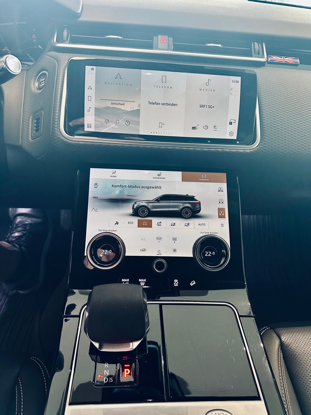 LAND ROVER Range Rover Velar P400 SE-image-7
