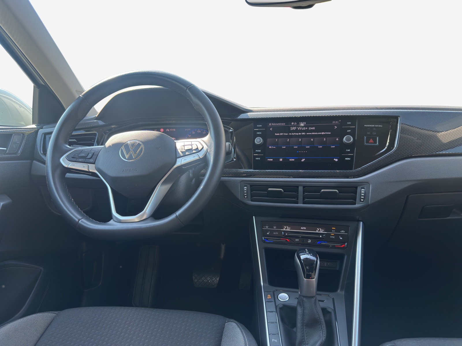 VW Taigo 1.0 TSI Life DSG-image-8