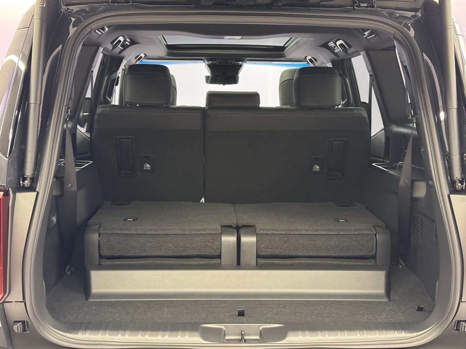 Land Cruiser 2.8 D 48V Invincible AWD