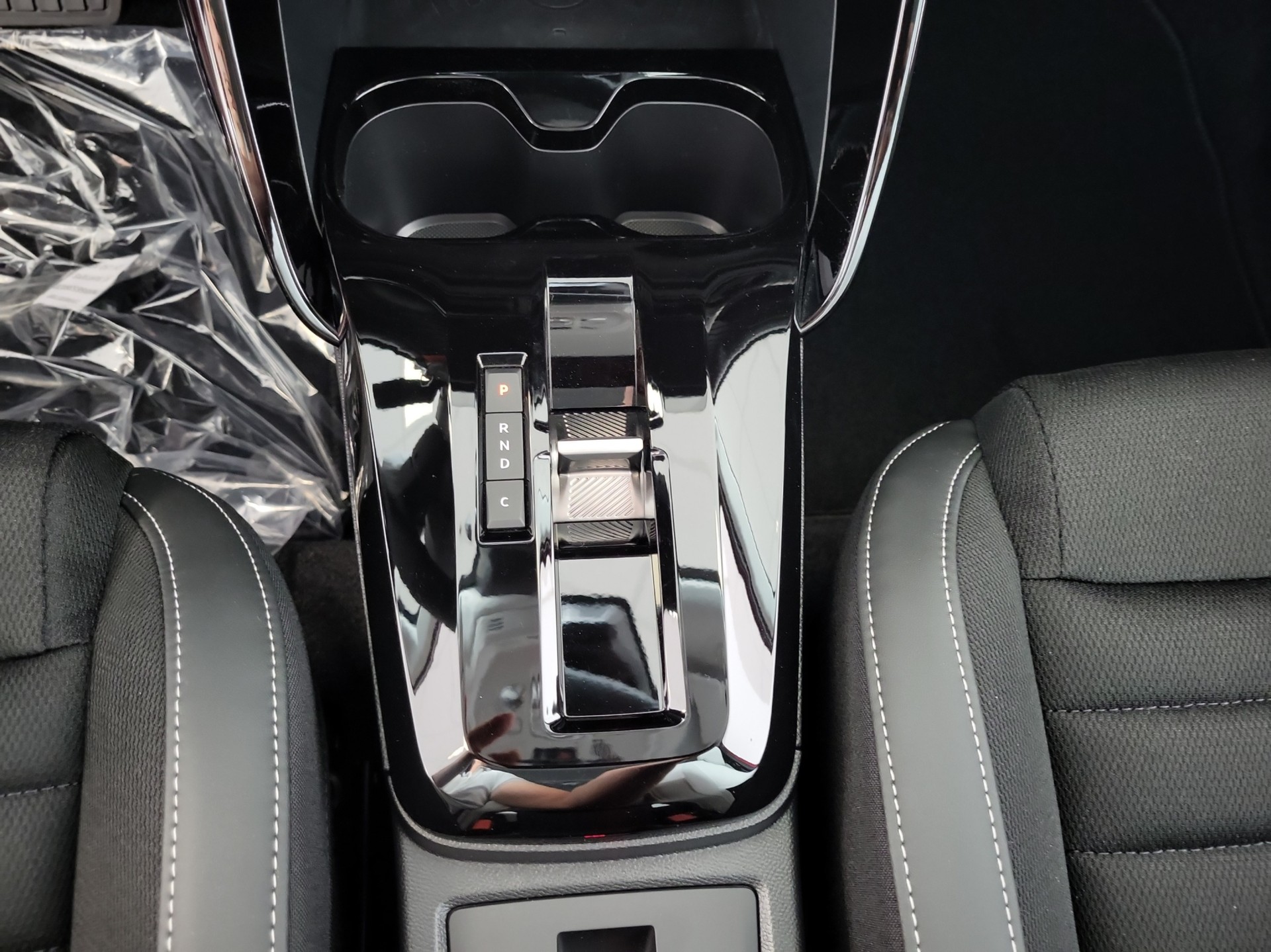 CITROEN C3 AIRCROSS 44 kWh Max-image-9
