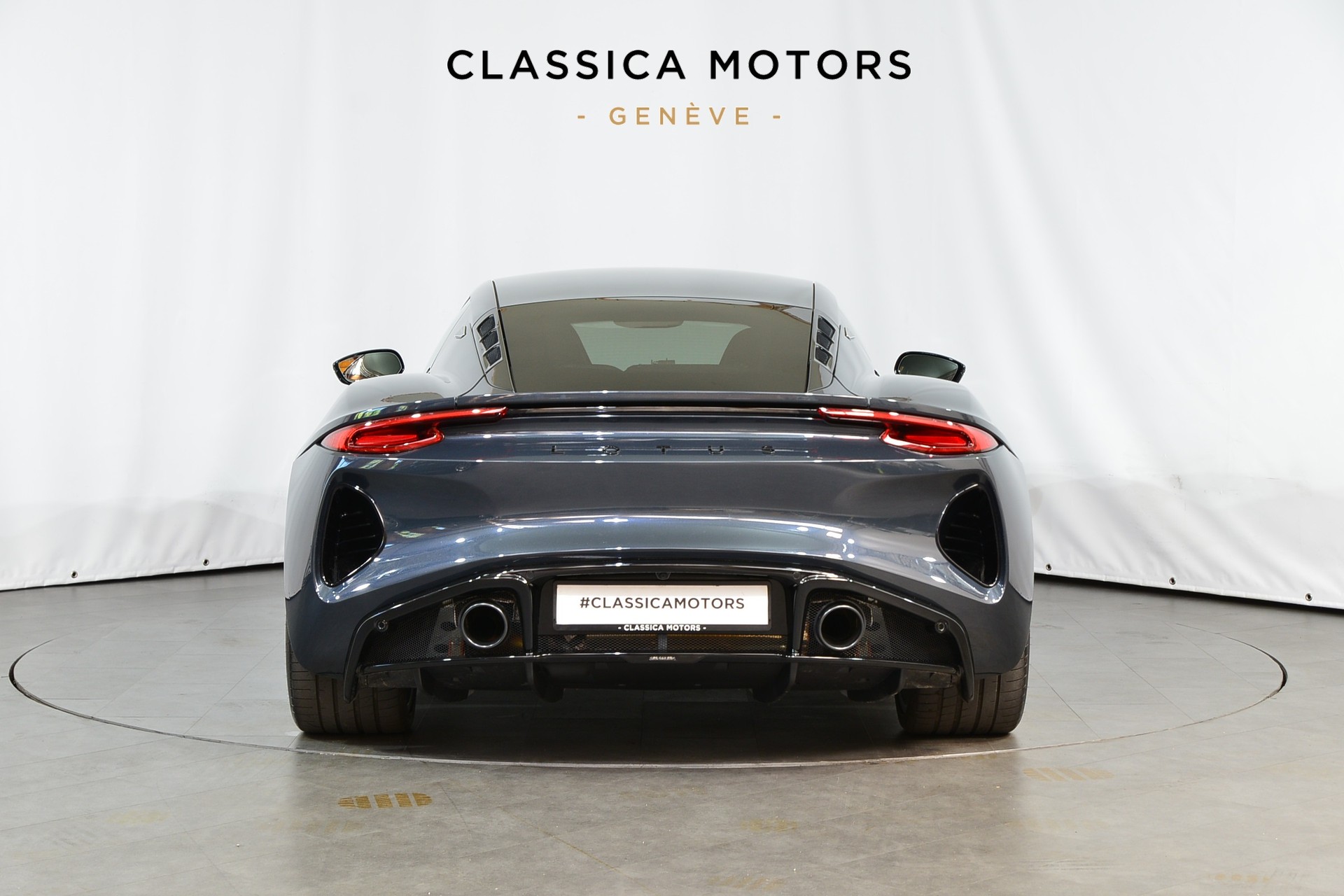 LOTUS Emira 3.5 V6 Automat-showroom-element-3
