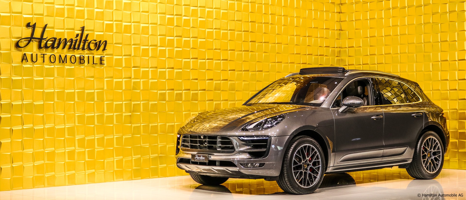 PORSCHE Macan GTS PDK-showroom-element-1