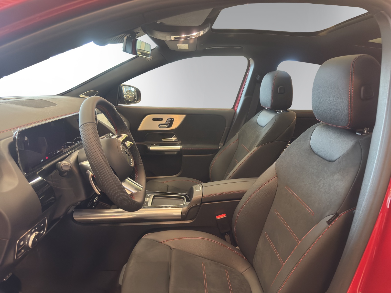 Image MERCEDES-BENZ EQA-350 EQA 350 66,5 kWh 4Matic Excellence